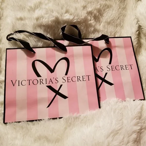 Victoria's Secret | Other | Victoria Secret Set Of 2 Large Victoria's Secret | Other | Victoria Secret Set Of 2 Large